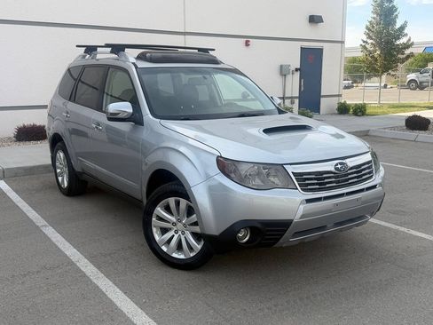Used 2013 Subaru Forester 2.5XT Touring w/ Popular Pkg 2 AWD/4WD image 5