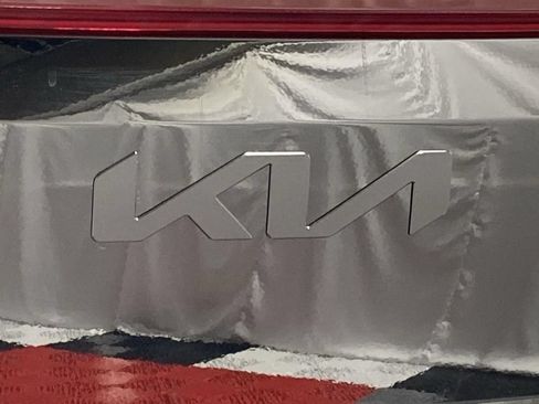 New 2026 Kia Carnival SX w/ SX Dark Edition Package FWD image 29