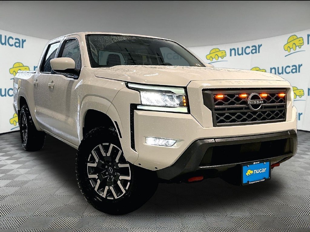 Used 2024 Nissan Frontier SL w/ Technology Package AWD/4WD image 1