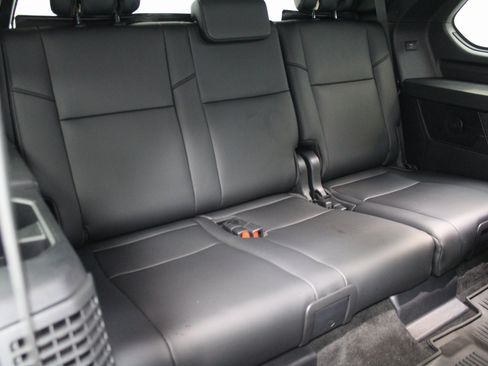 Used 2025 Toyota Sequoia Limited w/ Tow Technology Package image 32