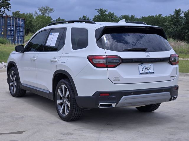 Used 2024 Honda Pilot Touring image 6