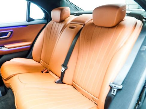 Used 2023 Mercedes-Benz S 500 4MATIC w/ AMG Line image 34