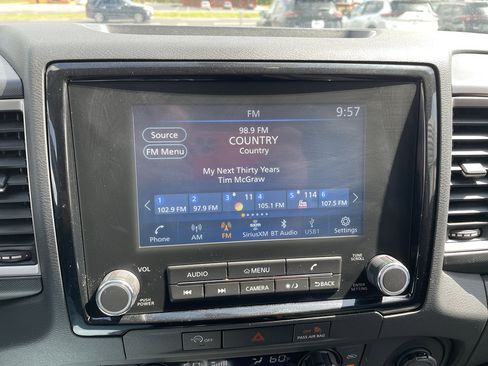 Certified 2024 Nissan Frontier SL w/ Technology Package RWD image 23