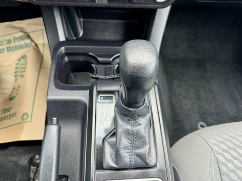 Used 2021 Toyota Tacoma SR image 31