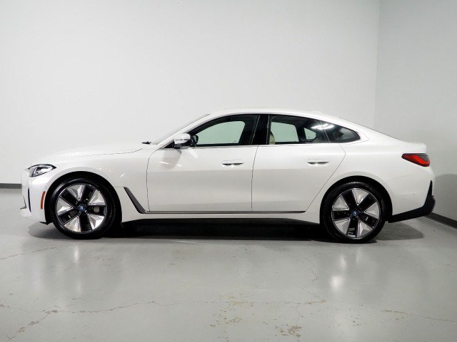 Used 2023 BMW i4 eDrive40 RWD image 9