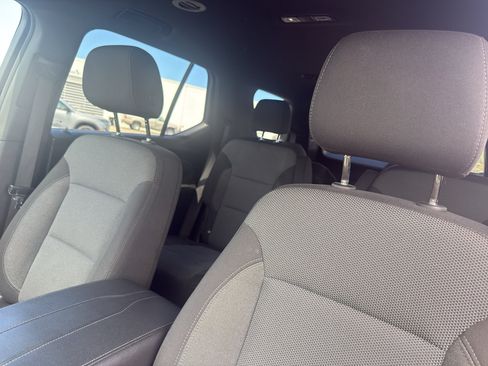 Used 2023 Chevrolet Traverse LT AWD/4WD image 26