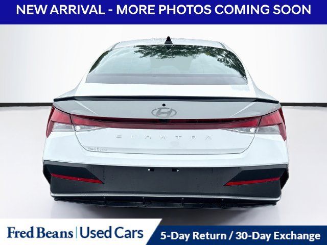 Used 2026 Hyundai Elantra Sport w/ Cargo Package FWD image 14