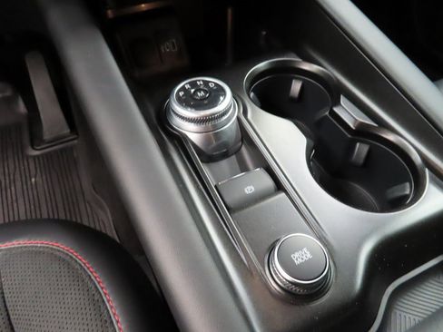 Used 2025 Ford Explorer ST image 50