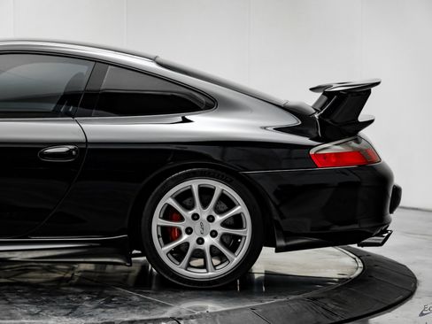 Used 2004 Porsche 911 GT3 image 7