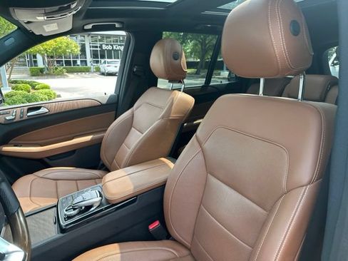 Certified 2018 Mercedes-Benz GLE 43 AMG 4MATIC image 17