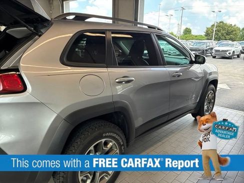 Used 2020 Jeep Cherokee Trailhawk w/ Comfort/Convenience Group AWD/4WD image 2