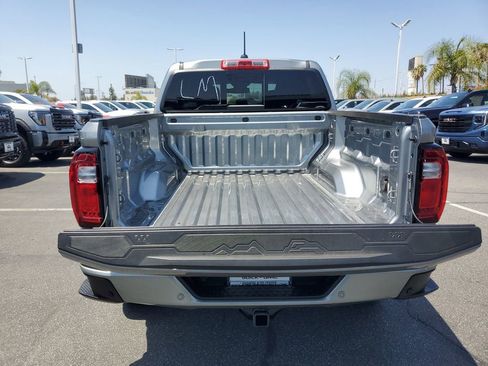 New 2026 GMC Canyon AT4 AWD/4WD image 5