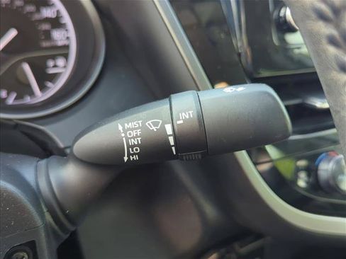 Used 2023 Toyota Camry SE FWD image 16