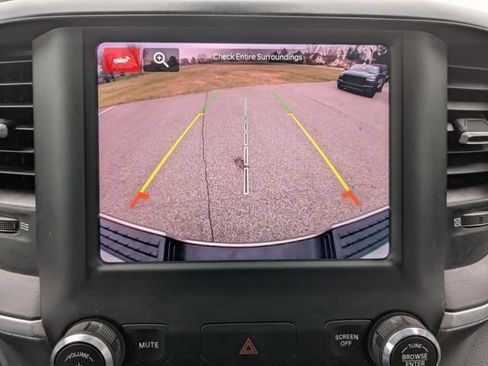 Used 2024 RAM 2500 Big Horn AWD/4WD image 5