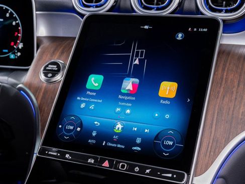 New 2026 Mercedes-Benz GLC 300 4MATIC image 17