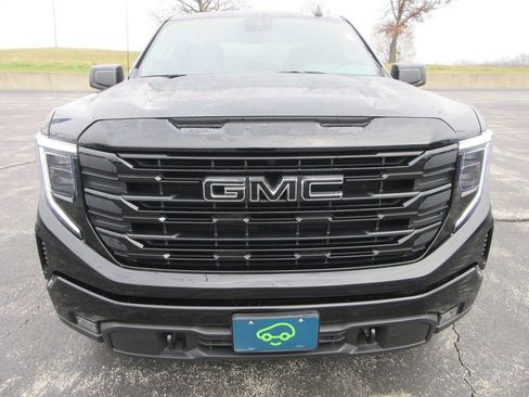 Certified 2025 GMC Sierra 1500 Elevation image 8