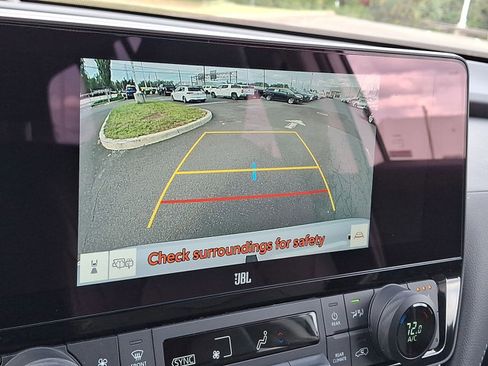 Used 2025 Toyota Grand Highlander Limited image 16