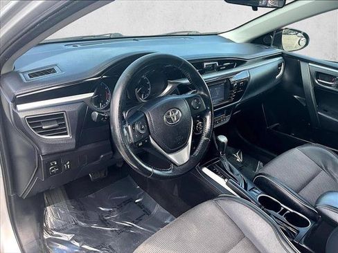 Used 2014 Toyota Corolla S FWD image 11