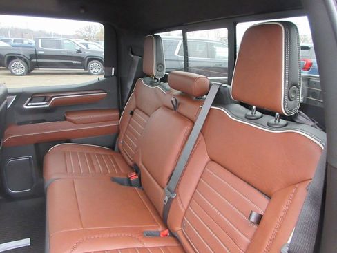 New 2026 GMC Sierra 1500 Denali Ultimate image 15