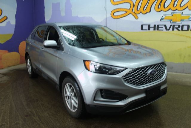 Used 2024 Ford Edge SEL AWD/4WD image 2