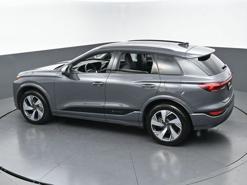 Used 2025 Audi Q6 e-tron Premium Plus w/ Premium Plus AWD/4WD image 43