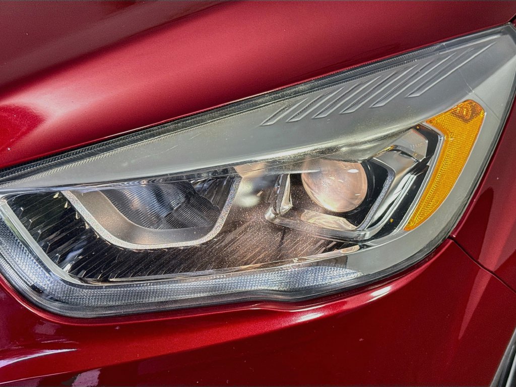 Used 2018 Ford Escape SEL FWD image 38