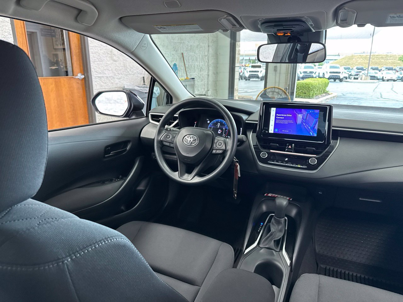 Used 2026 Toyota Corolla LE FWD image 43