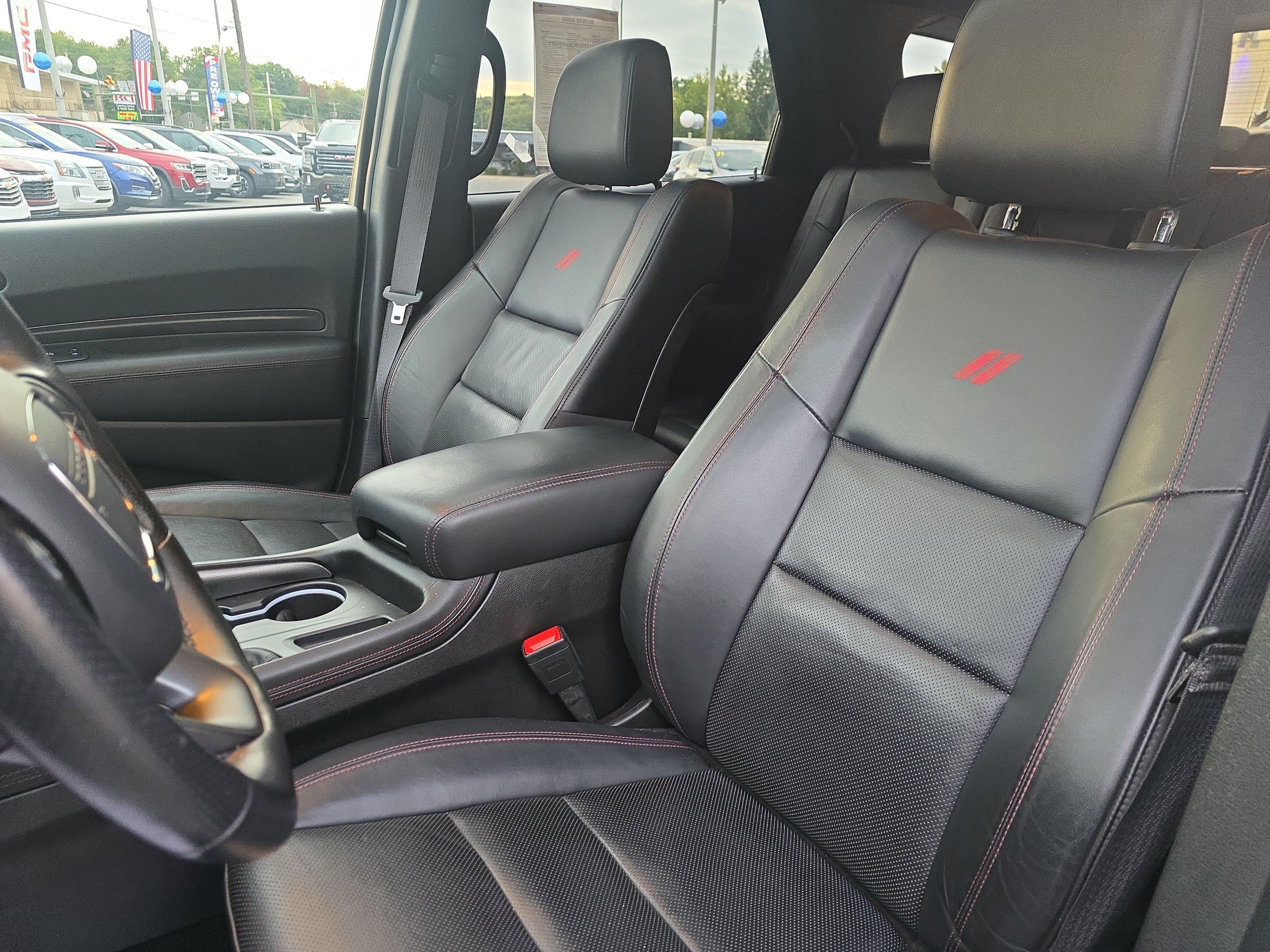 Used 2025 Dodge Durango GT AWD/4WD image 16