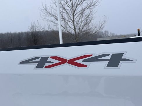 Certified 2024 Chevrolet Silverado 1500 LT image 16