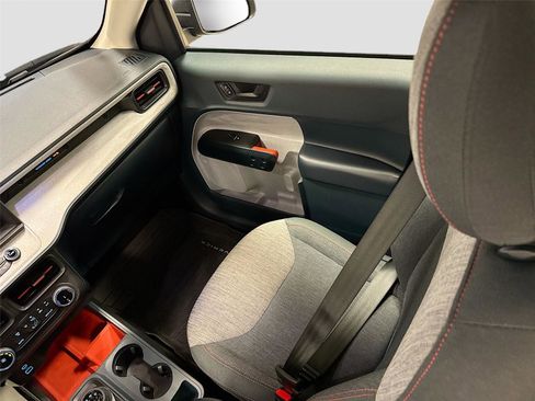 Used 2023 Ford Maverick XLT image 21