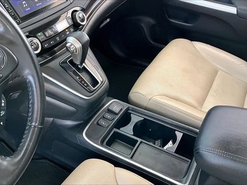 Used 2016 Honda CR-V Touring image 17