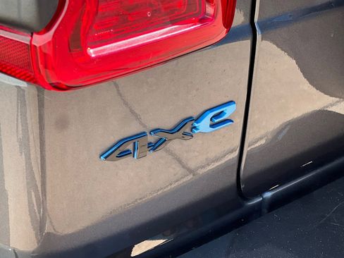 Used 2021 Jeep Wrangler Unlimited Sahara image 33