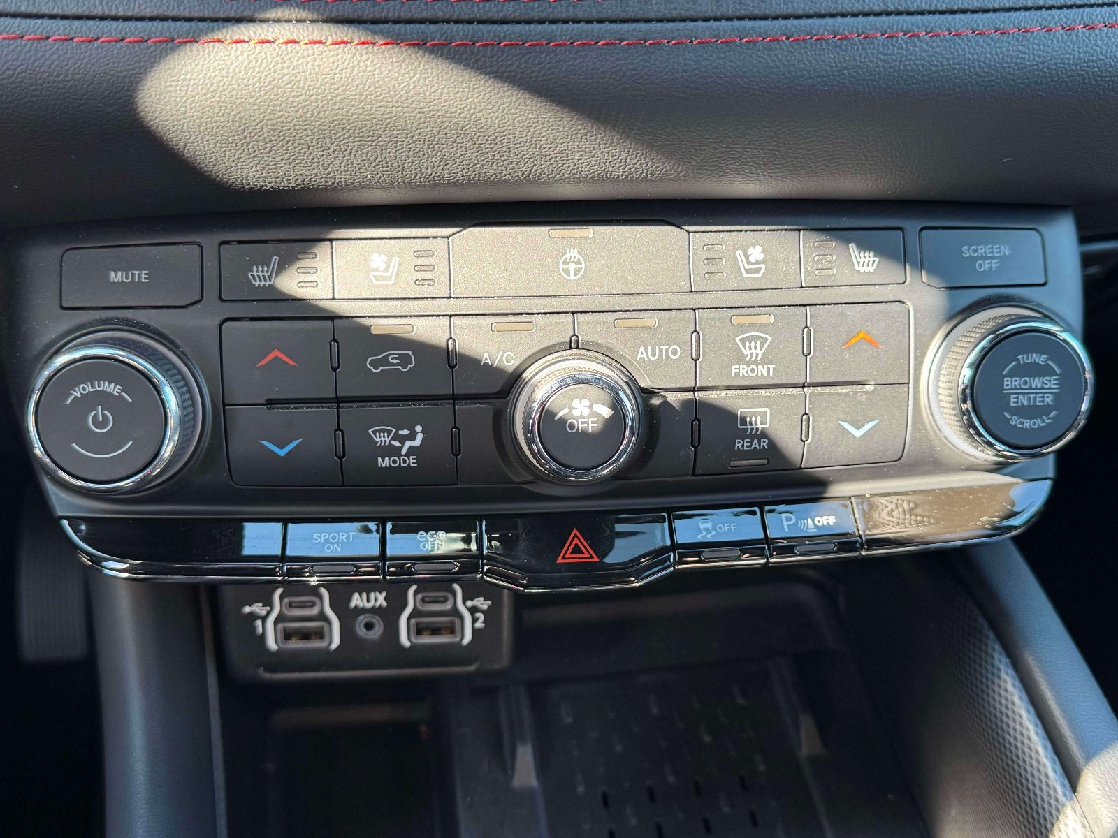 Certified 2025 Dodge Durango R/T AWD/4WD image 29