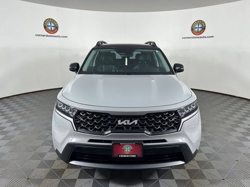 Used 2023 Kia Sorento S w/ Panoramic Sunroof Package AWD/4WD image 16