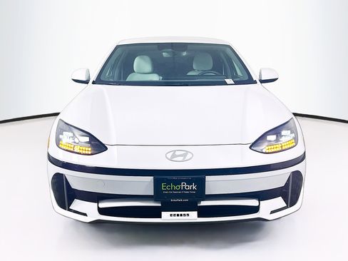 Used 2024 Hyundai Ioniq 6 SEL RWD image 2