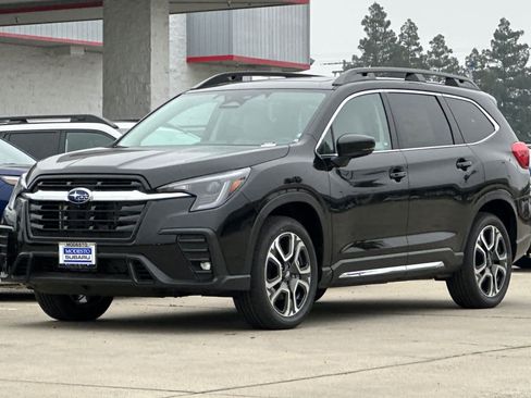 New 2026 Subaru Ascent Limited image 7