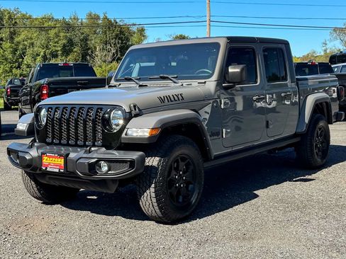 Used 2022 Jeep Gladiator Sport AWD/4WD image 7
