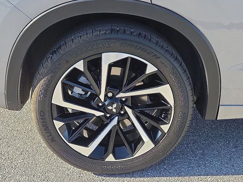 Used 2022 Mitsubishi Outlander SEL image 7