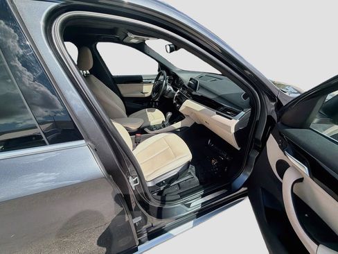 Used 2019 BMW X1 sDrive28i w/ Convenience Package FWD image 32