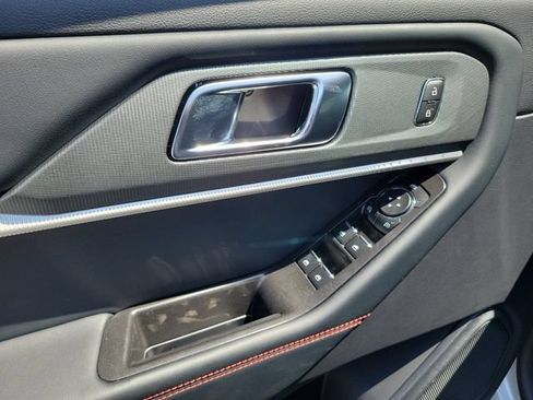 New 2026 Ford Explorer ST-Line RWD image 20