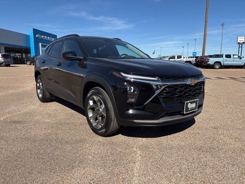 New 2026 Chevrolet Trax LT image 7