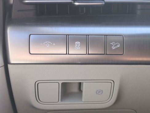 New 2025 Hyundai Kona SEL image 22