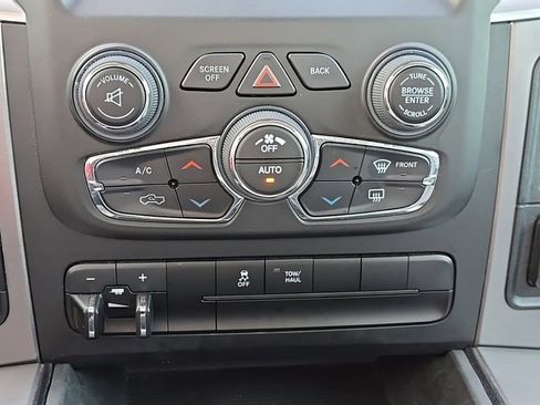 Used 2023 RAM 1500 Classic SLT w/ Trailer & Traction Group image 22