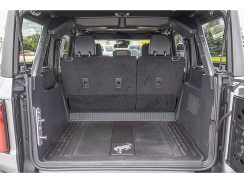 Used 2022 Ford Bronco Wildtrak AWD/4WD image 14