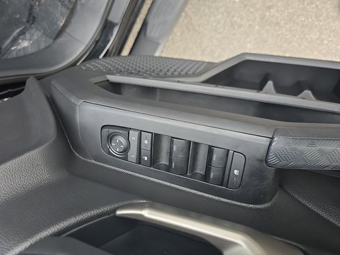 Used 2024 Toyota Tacoma TRD Sport image 30