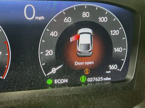 Used 2023 Honda Civic Sport Touring image 12