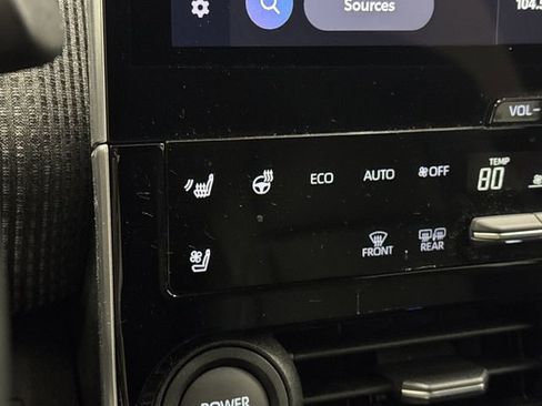 Used 2024 Toyota bZ4X Limited image 8