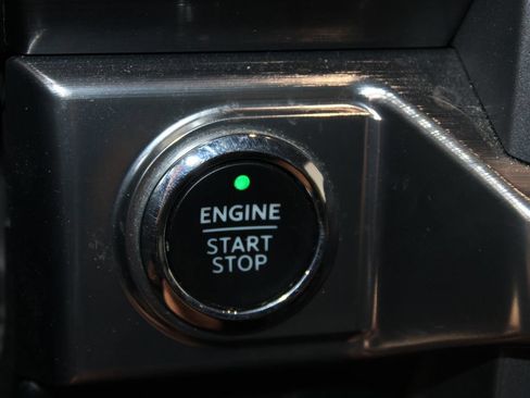 Used 2021 Ford F150 Lariat AWD/4WD image 27