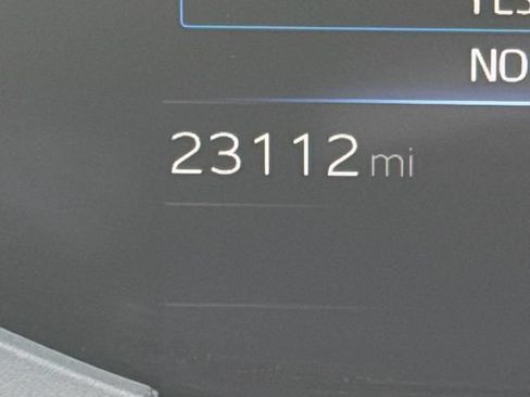 Used 2024 Toyota Prius XLE FWD image 21