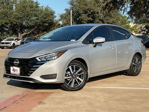 New 2025 Nissan Versa SV w/ Trunk Package image 2